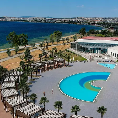 Kolin & Convention Center 5*