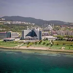Kolin & Convention Center 호텔