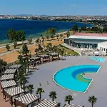 Kolin & Convention Center 5*