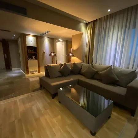 Hotel Kolin & Convention Center 5*