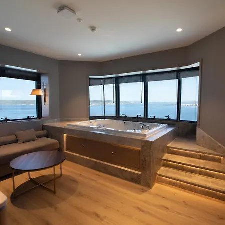 Hotel Kolin & Convention Center 5*