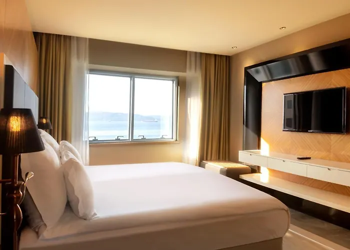 Kolin & Convention Center Hotell