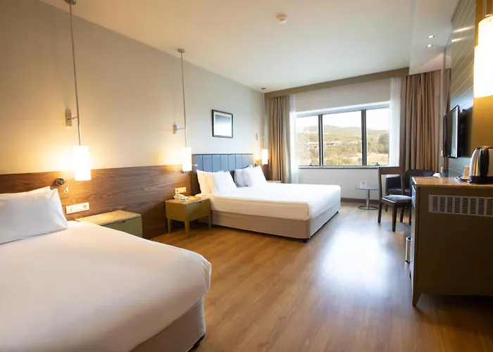 Kolin & Convention Center Hotell 5*