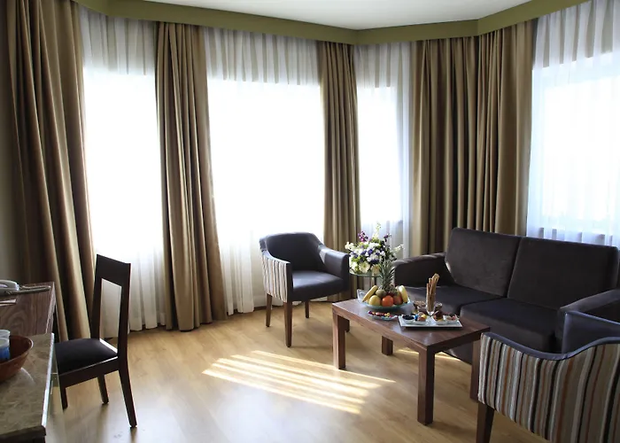 Hotell Kolin & Convention Center 5*