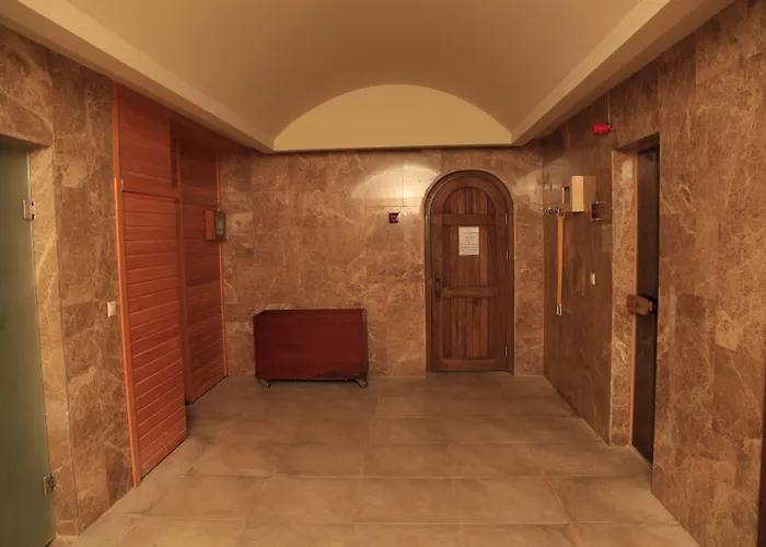 Kolin & Convention Center 5*