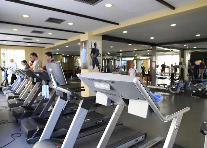 Kolin & Convention Center Hotell 5*